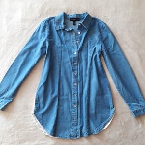 Derek Heart Chambray Top w/ Lace Accent